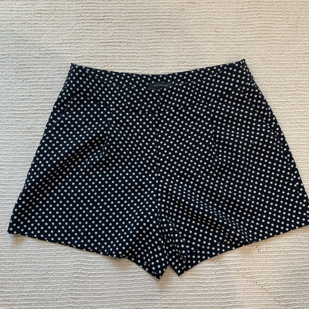 Ann Taylor Pok-A-Dot Shorts